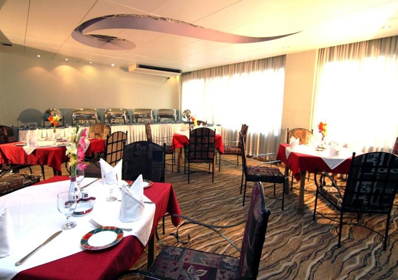 La Vinci Hotel Dhaka Bagian luar foto